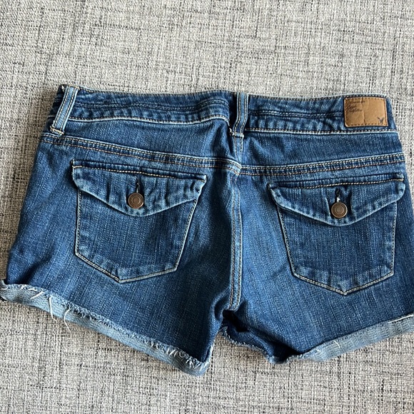 EUC American Eagle Stretch Denim Shorts 2 - Picture 2 of 4
